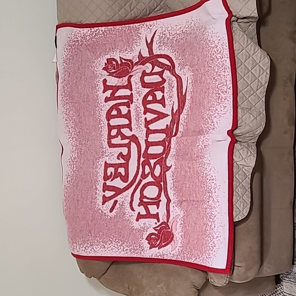 Harley Davidson blanket, size 48x48, red & white - Picture 2 of 2